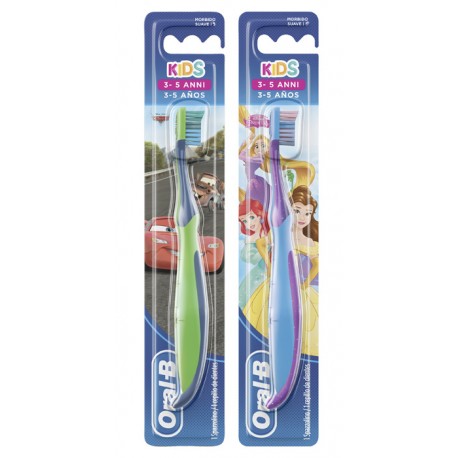 ORALB KIDS CARS&PRINCESS SPAZZOLINO BAMBINI 3-5 ANNI- 1 PEZZO